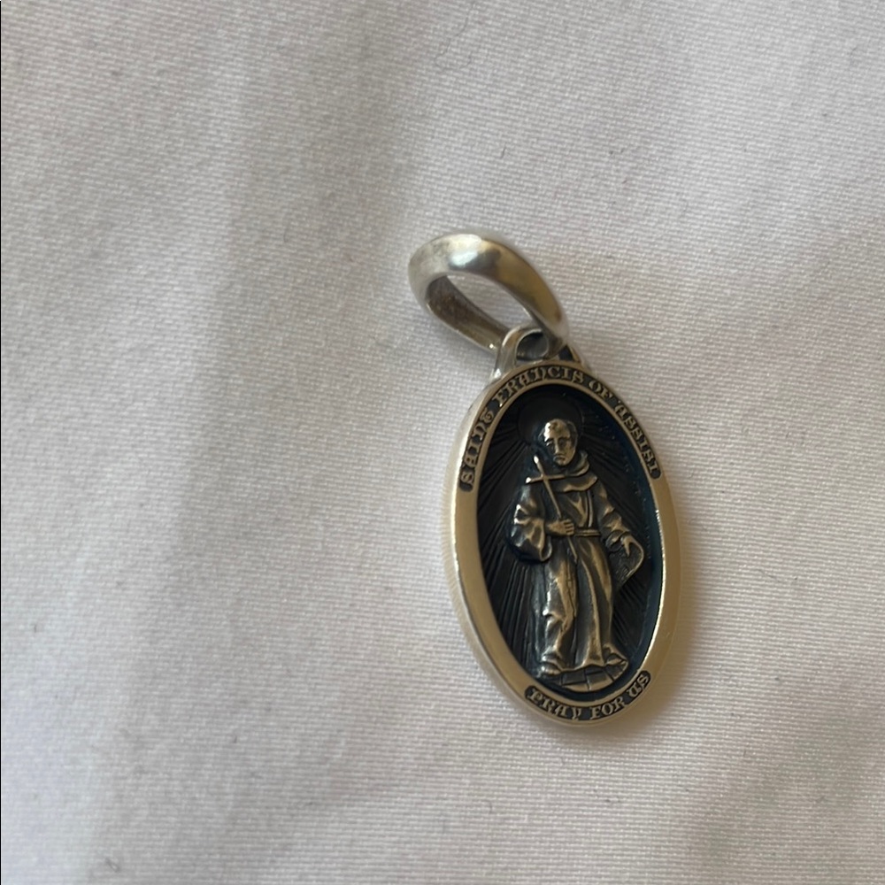 David Yurman St. Francis Amulet
Sterling Silver, 22.9mm - Picture 7 of 7